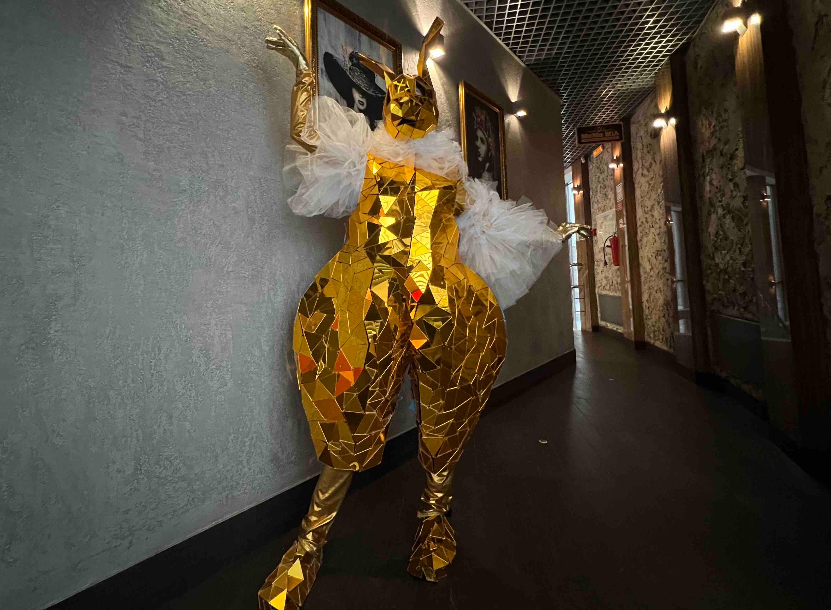 Поздравление от Зеркальной кошки