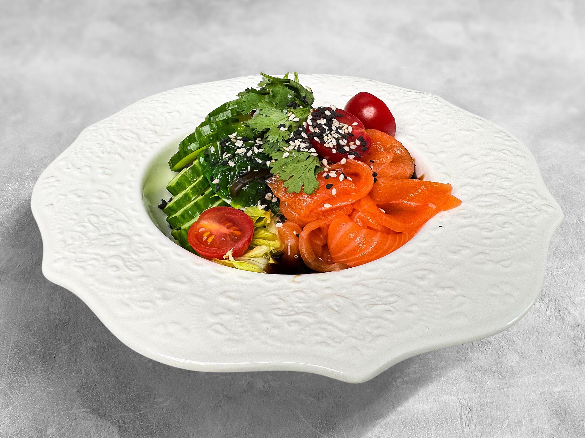 Поке с лососем