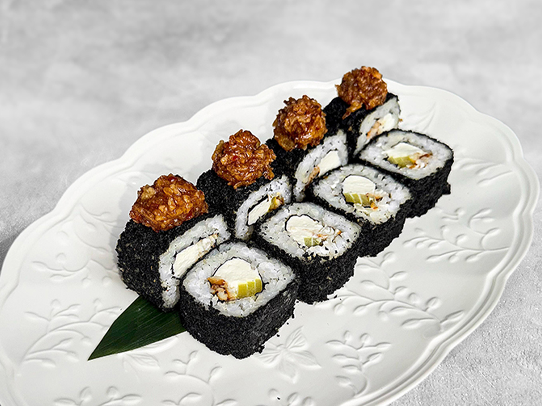 Роллы «Черная жемчужина»: секреты и лучшие рецепты от ресторана «МаМа МИА»