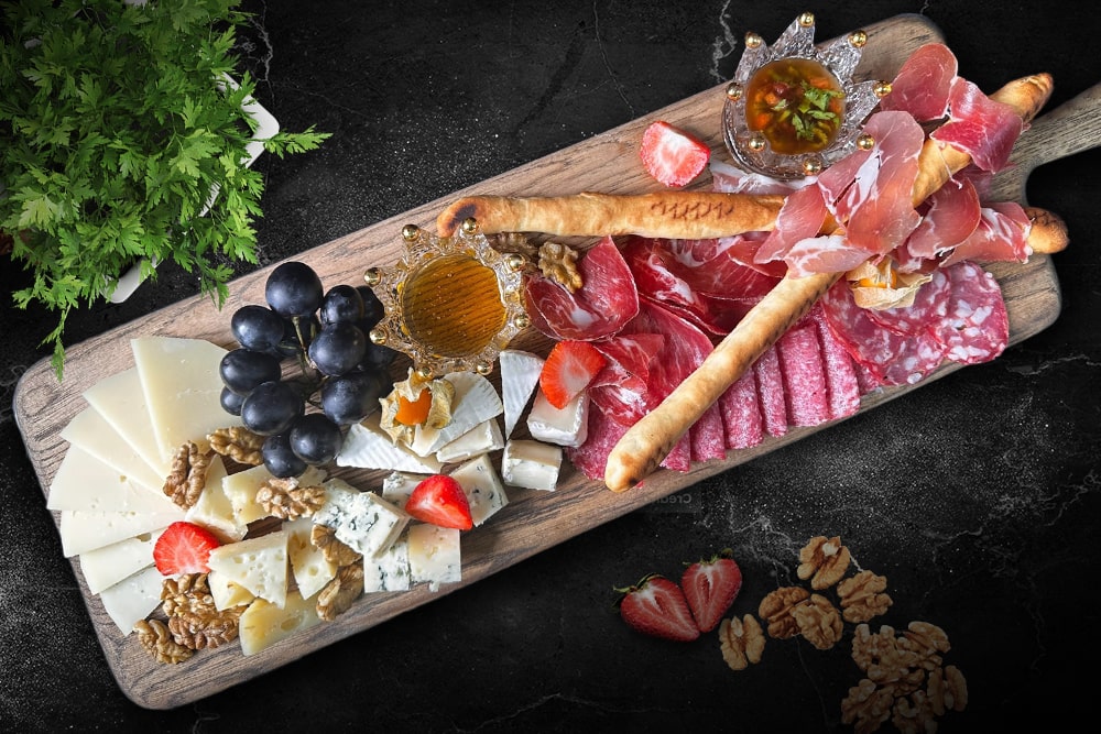 Деликатесная доска