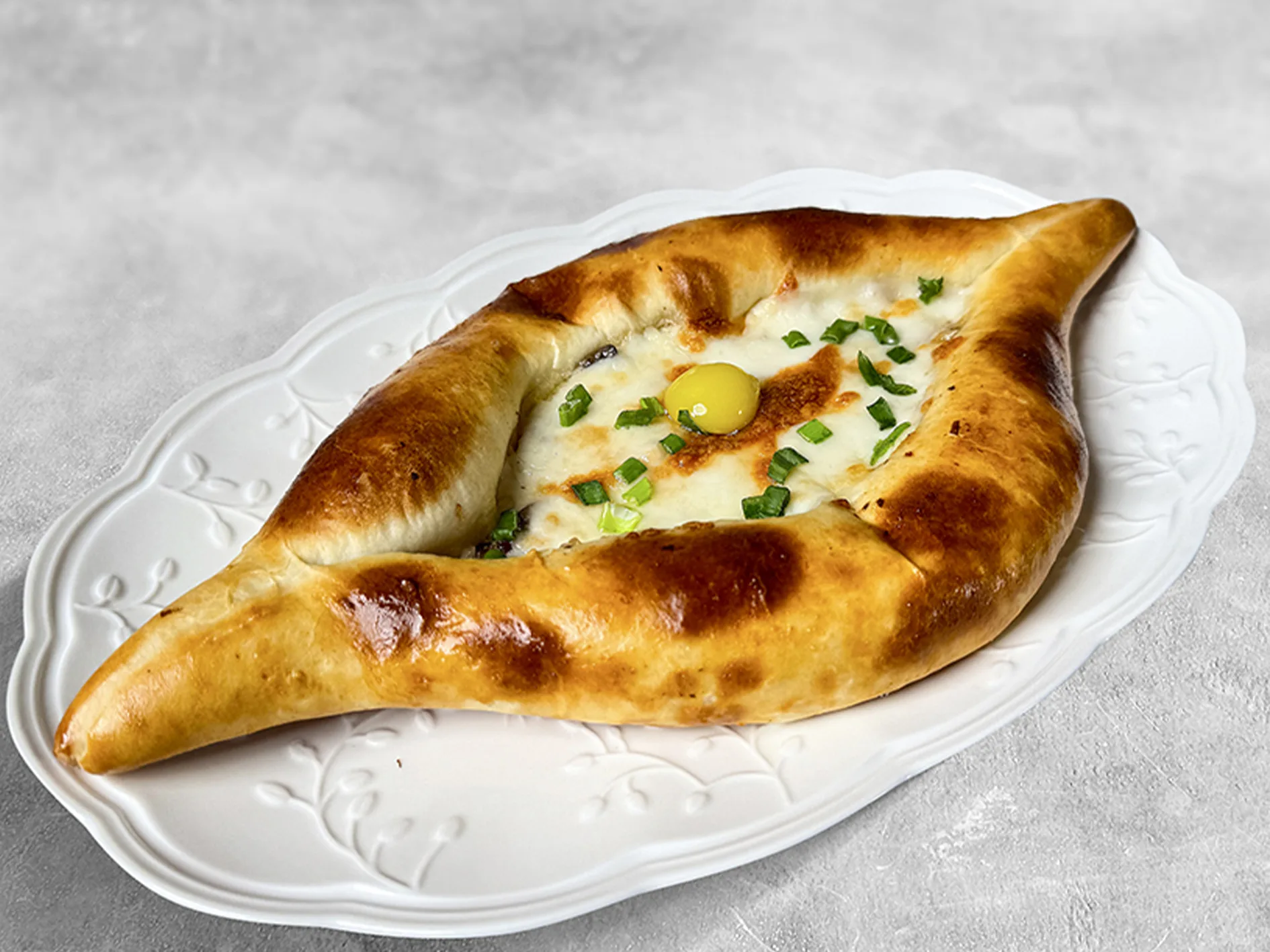 Хачапури с курицей и грибами