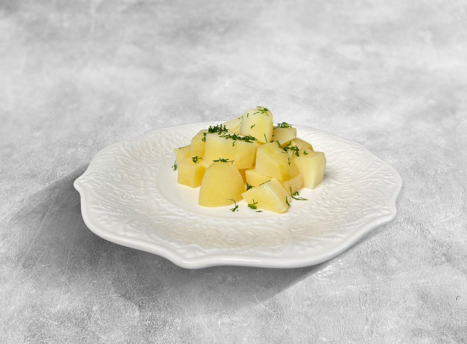 Отварной  домашний картофель